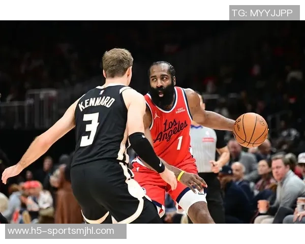 开拓者遭遇双重打击大洛精准射门哈登莱昂纳德强势压制